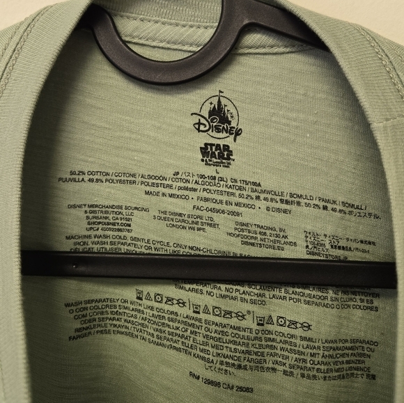 Star Wars Stronger than you think T-shirt Disney Park Green L - Picture 5 of 8